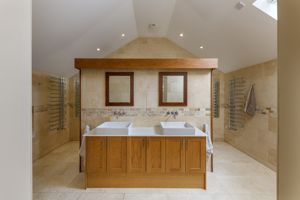 Photo 18- click for photo gallery